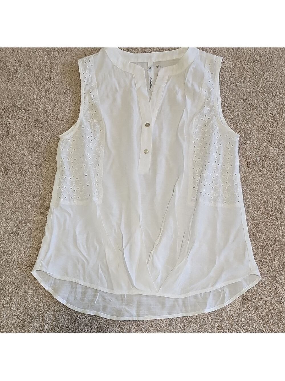 NY Collection White Sleeveless Blouse
